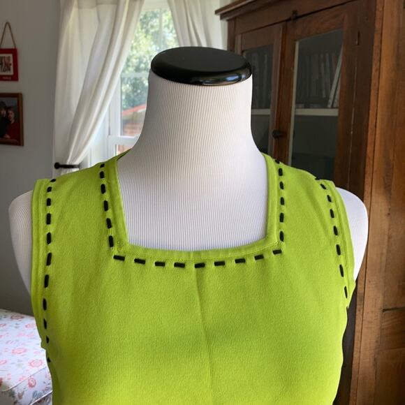 Grace Dane Lewis Lime Green Stretch Top, Size MP - Picture 2 of 8